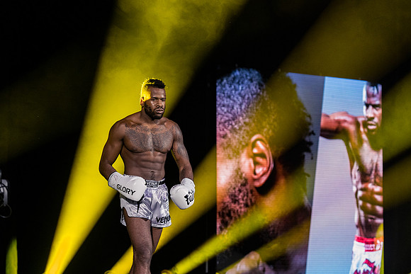 Glory1--32