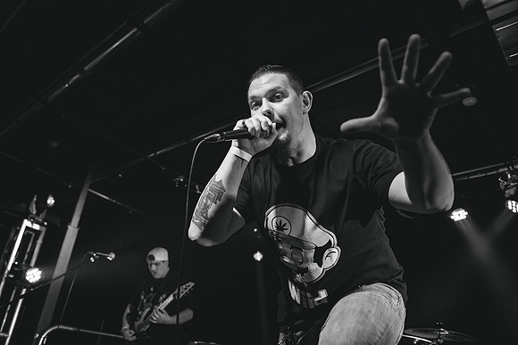 ddarkerthanfiction-6