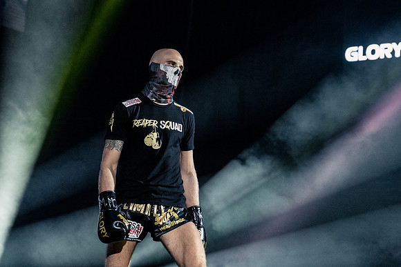 Glory1--184